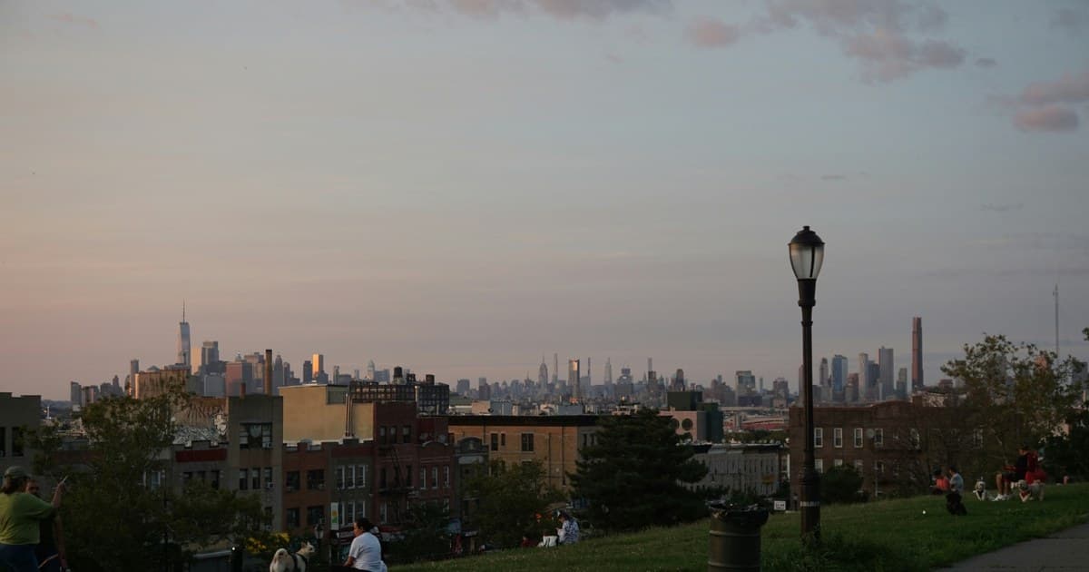 Smoke-Spots, Rooftops & the Brooklyn Reality