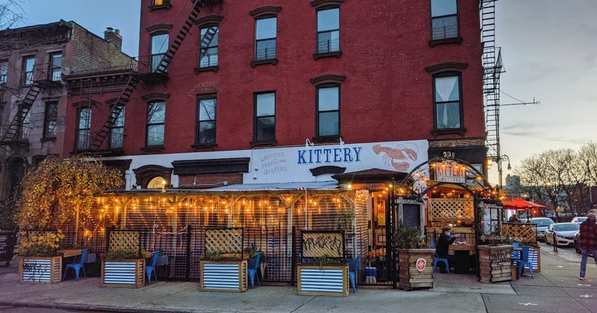 Outdoor seating in New York in the light of Covid-19